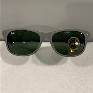 Ray ban Sunglasses Model RB2132  NWT